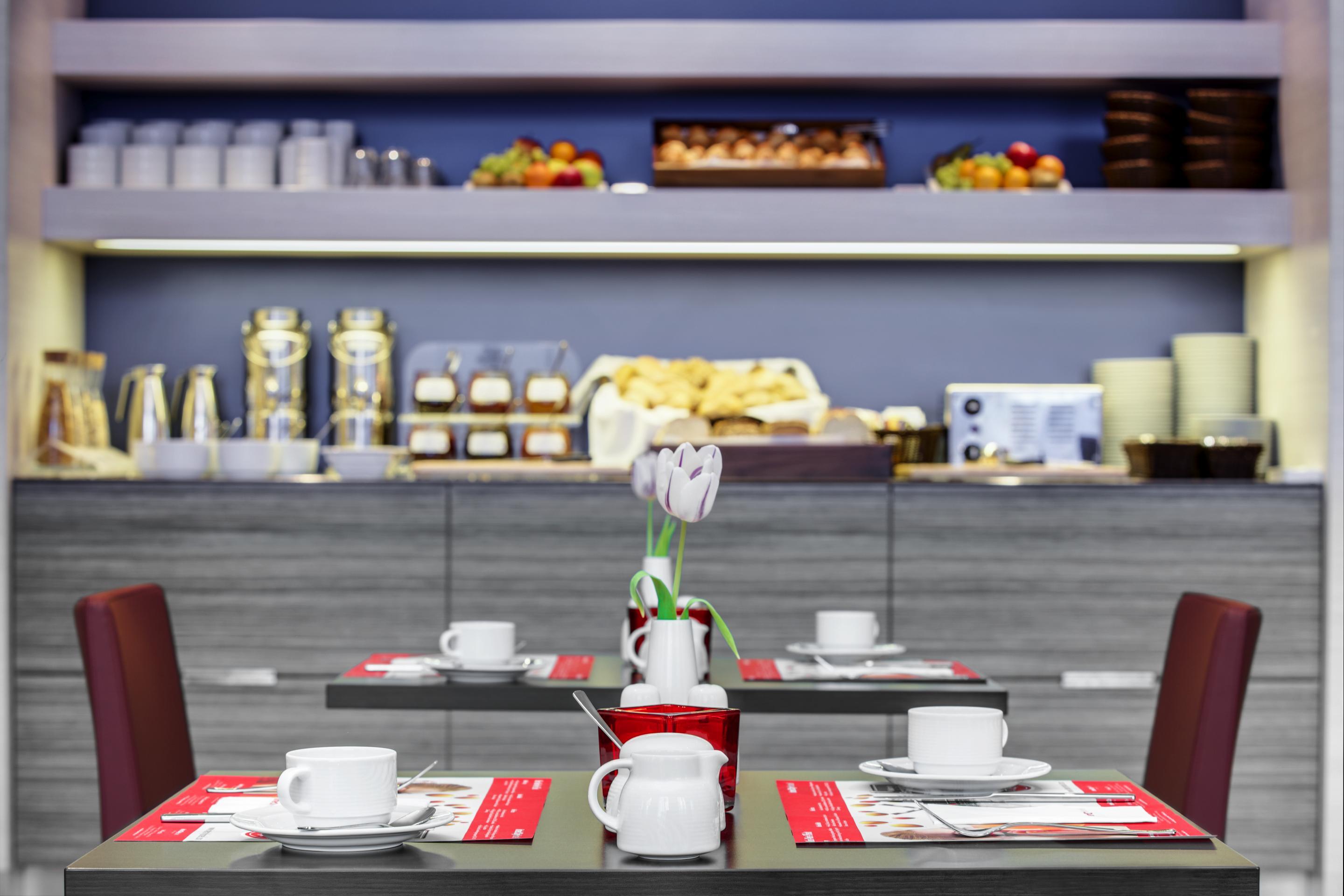 Intercityhotel Hamburg Dammtor-Messe Ngoại thất bức ảnh