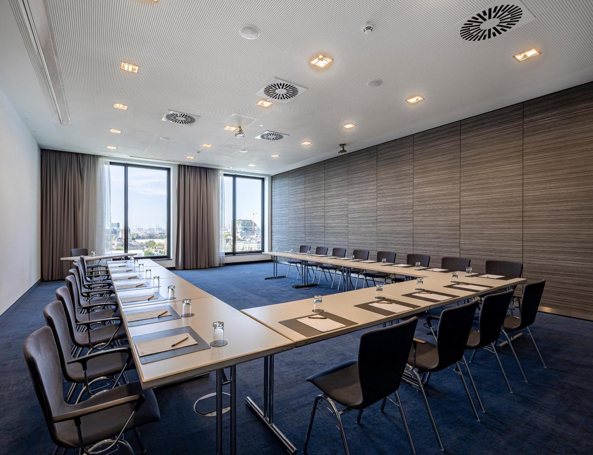 Intercityhotel Hamburg Dammtor-Messe Ngoại thất bức ảnh