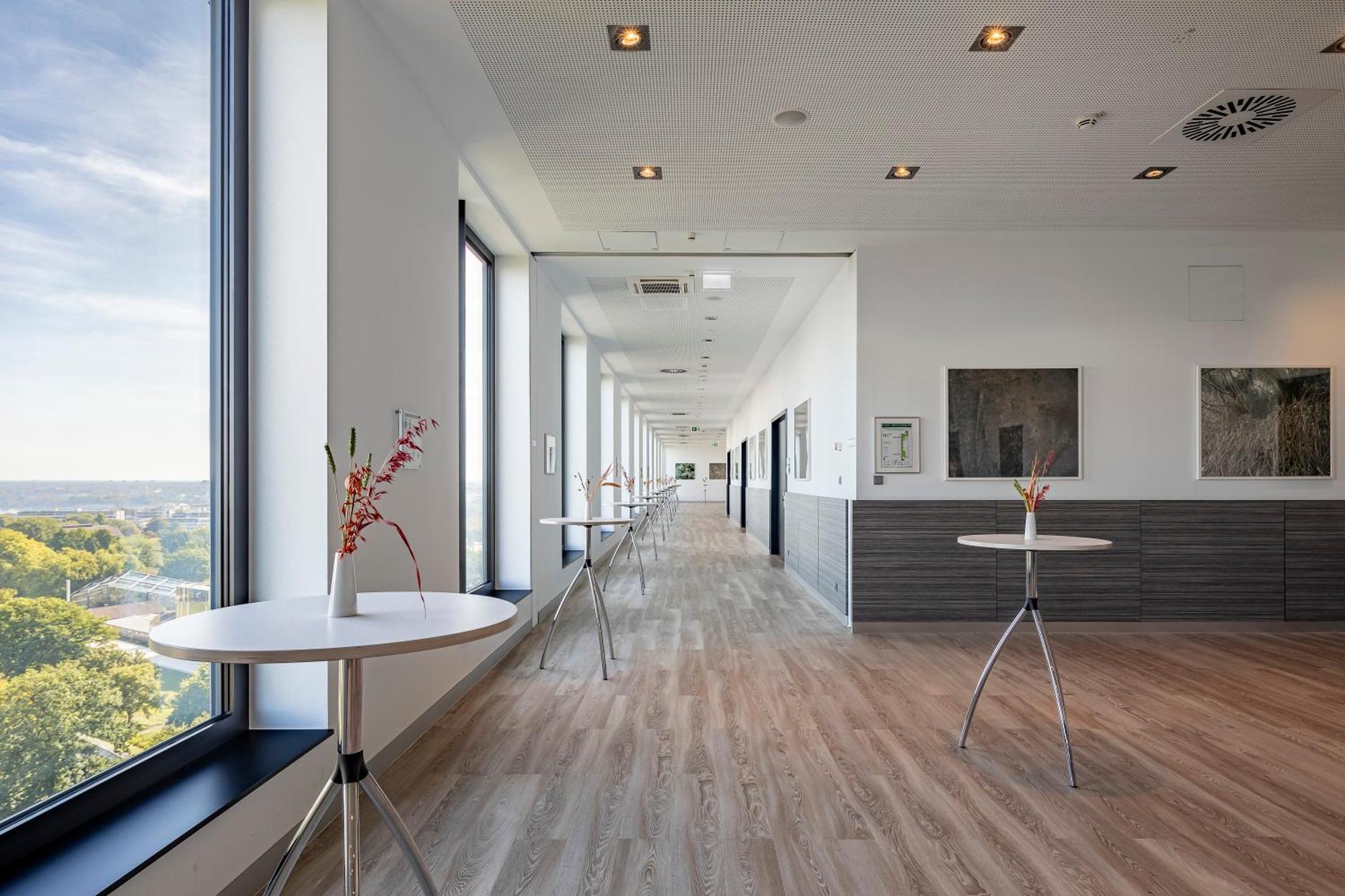 Intercityhotel Hamburg Dammtor-Messe Ngoại thất bức ảnh